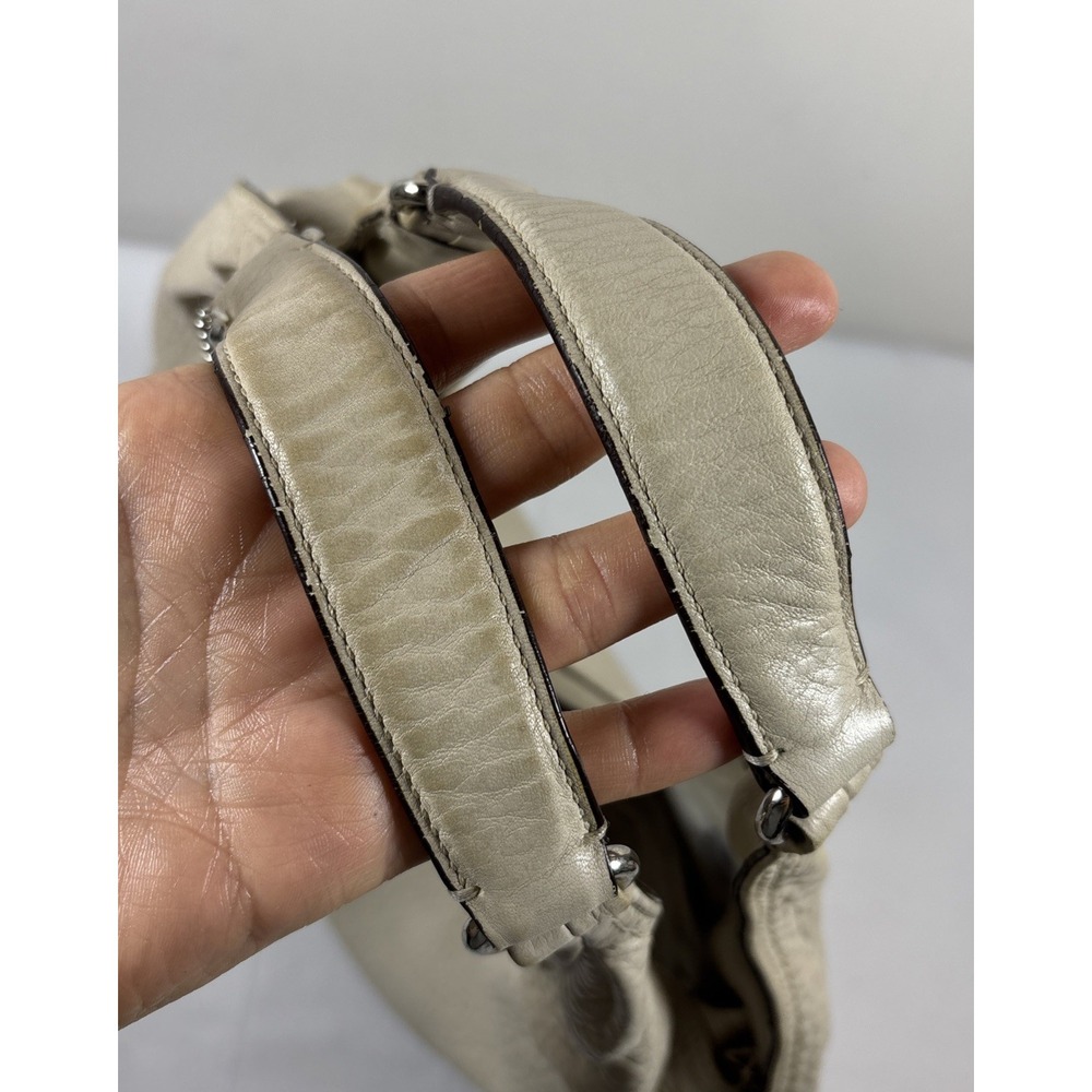 VTG Coach Julia Hobo Shoulder Bag Beige Oatmeal Pebble Leather Slouchy Purse Y2K - Picture 4 of 16